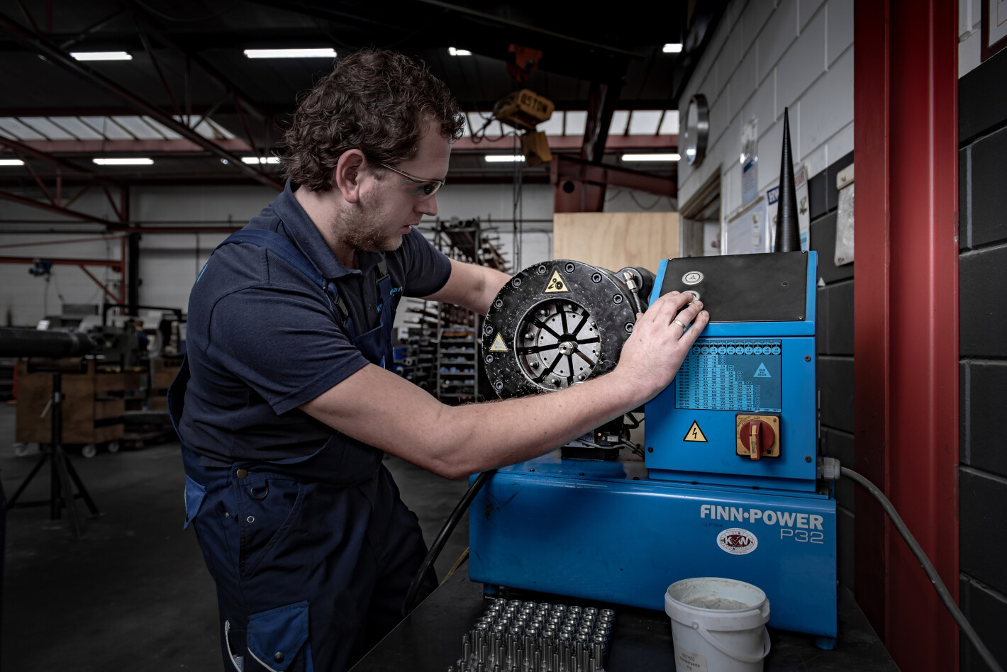 Hydrauliekslang persen